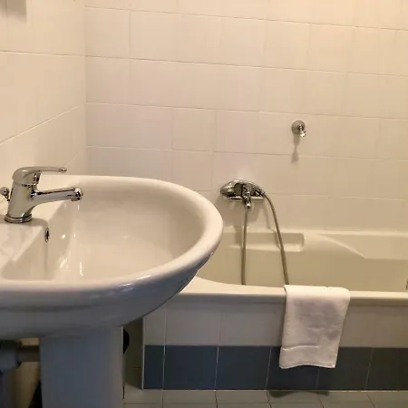 Apartment Le Camelie, Mazzini 1 *