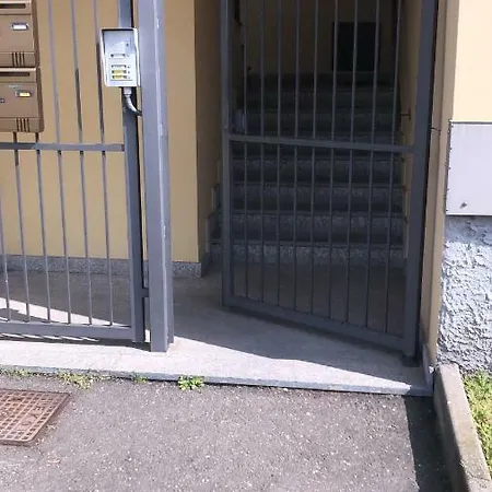 Le Camelie, Mazzini 1 Apartment